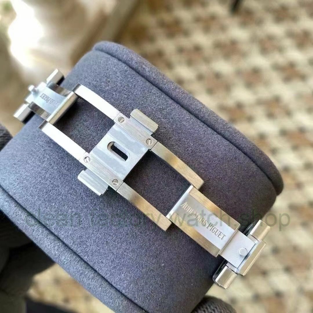 09ac78f3-59d3-4f54-9f4d-cb7496657b8c 09ac78f3-59d3-4f54-9f4d-cb7496657b8c