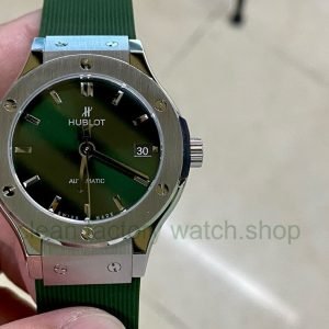 0e16addc 3587 43e6 b69c 9affa25dfadd Clean Factory Watch