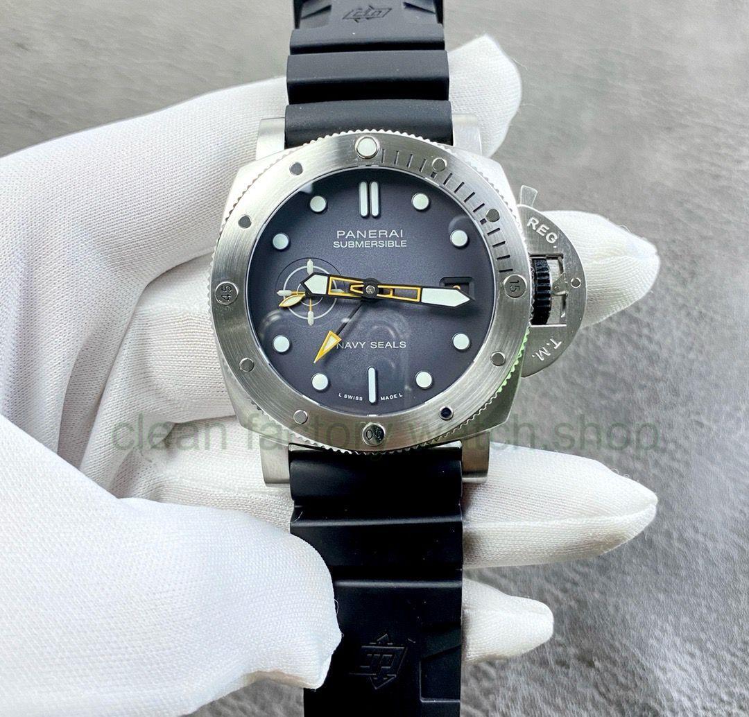 VS Factory Panerai Submersible GMT Pam 01323 44mm Steel Fiber Black Rubber Strap Grey Dial 1 1b928127 68ce 454e 9a59 47de0336d6ec 1 Clean Factory Watch
