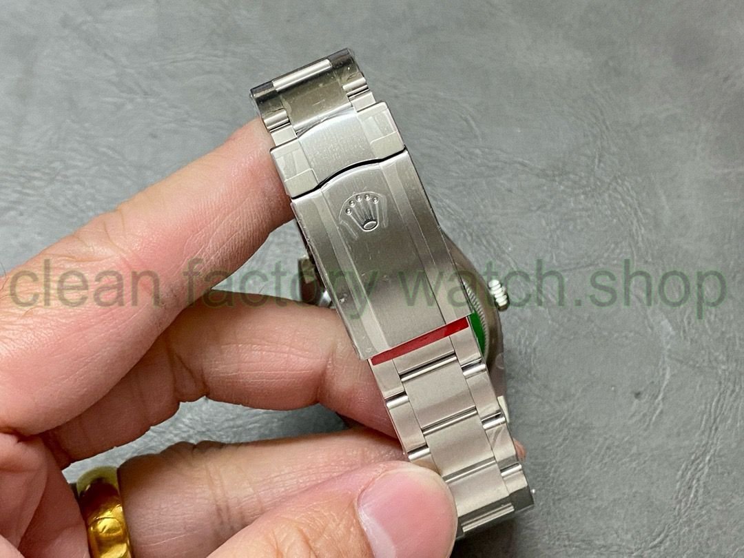 1e48f0dc-92ba-4401-b9be-94e78ce1c5e7 1e48f0dc-92ba-4401-b9be-94e78ce1c5e7