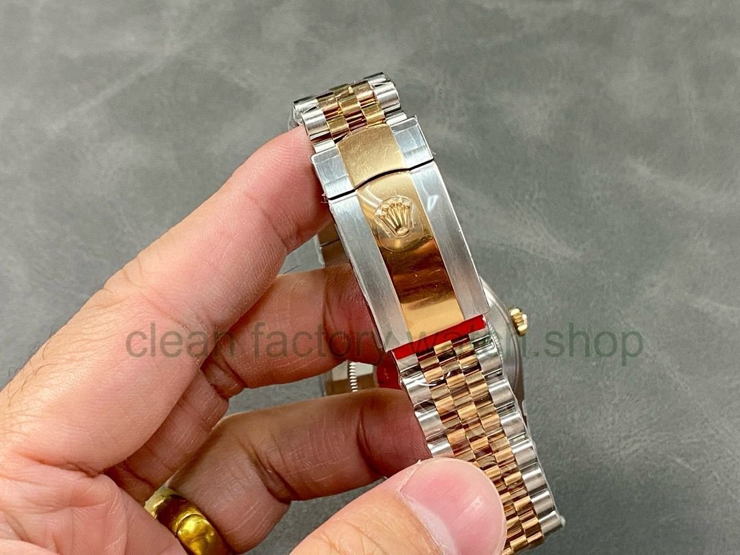 23cc26a8-ed7b-4c5f-b5bc-3cbeb2864230 23cc26a8-ed7b-4c5f-b5bc-3cbeb2864230