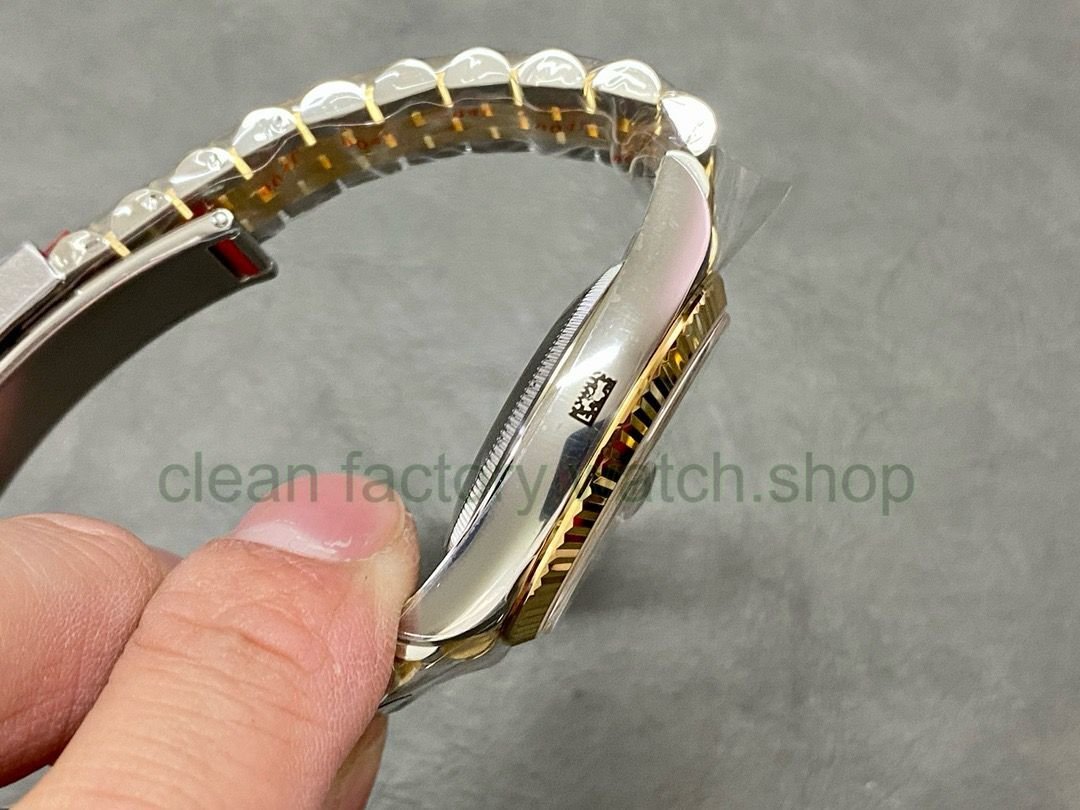 2c080972-2760-4625-b97c-e6efc4369788 2c080972-2760-4625-b97c-e6efc4369788