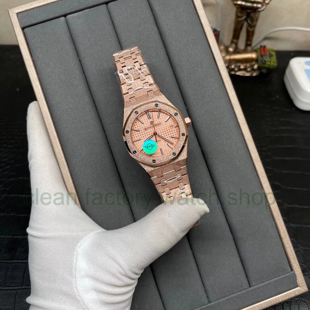 2d9b2051-4c45-4d40-86a9-20feb7704272 2d9b2051-4c45-4d40-86a9-20feb7704272