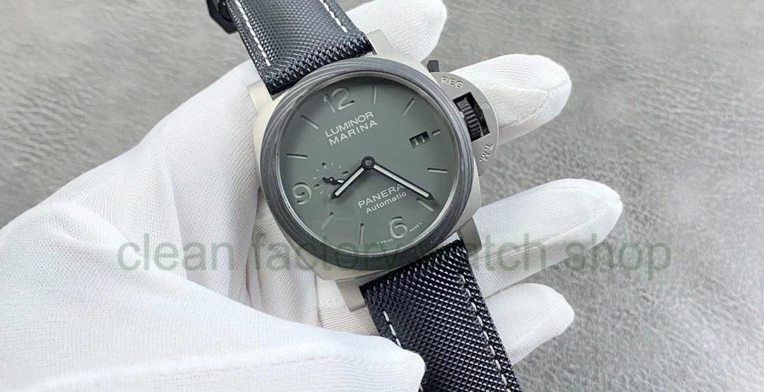3ffb167f e279 4204 a413 52fba1d48a05 1 Clean Factory Watch