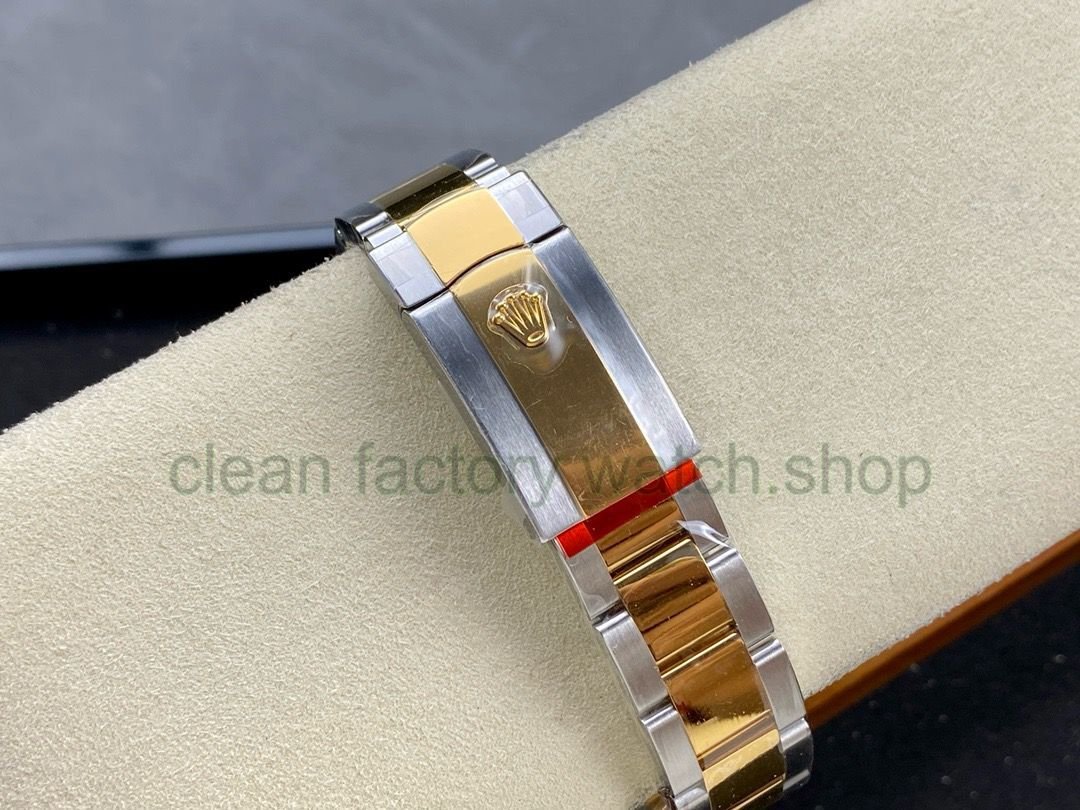 4dc2bd9a-d361-43d7-8d36-825f7e4093c9 4dc2bd9a-d361-43d7-8d36-825f7e4093c9