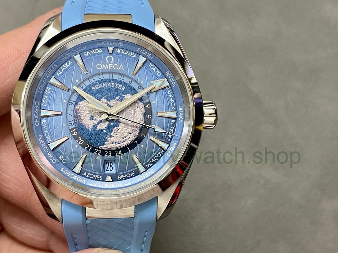 5c2b81b2 e4f7 46bf b587 327e46321e9d Clean Factory Watch