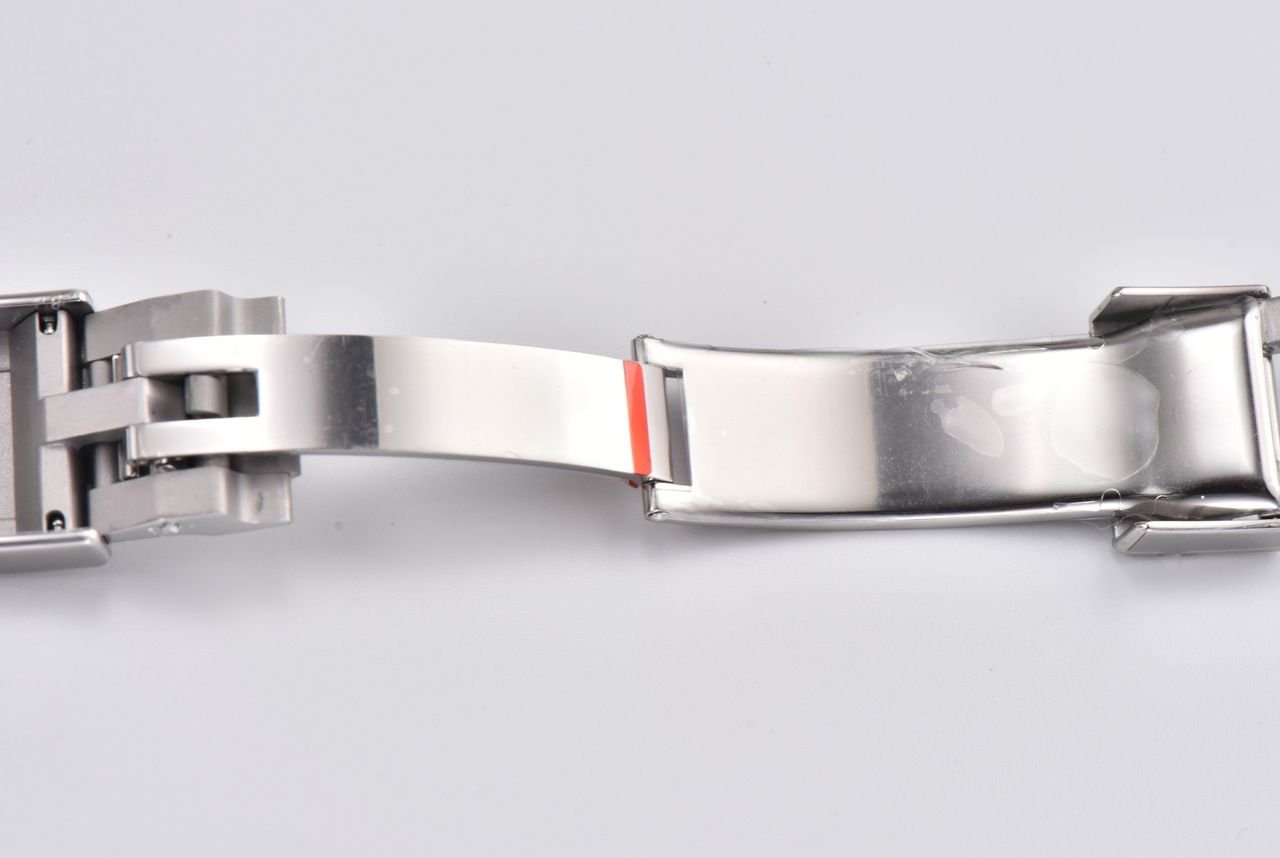 6eeb57e4-18db-4daf-922e-a8d905b8729d 6eeb57e4-18db-4daf-922e-a8d905b8729d