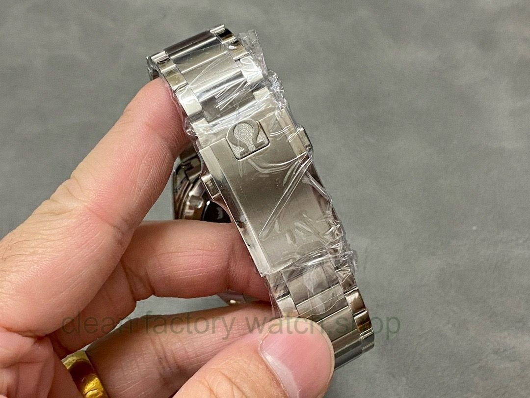 81bf82eb-3819-4dac-8a03-72c8f1ce371c 81bf82eb-3819-4dac-8a03-72c8f1ce371c