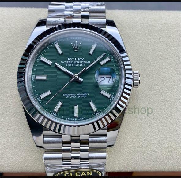 905ce2ed 09e9 4806 a072 75ddae48c603 Clean Factory Watch