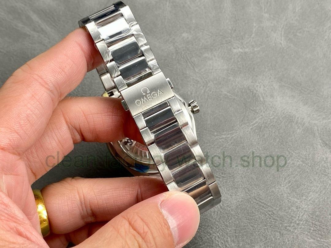 9ff8a159-f32a-437b-a422-11c6a941325d 9ff8a159-f32a-437b-a422-11c6a941325d