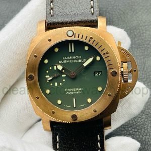 c5f4b617 d19f 49c5 98c5 0cc0153bb2cc 1 Clean Factory Watch
