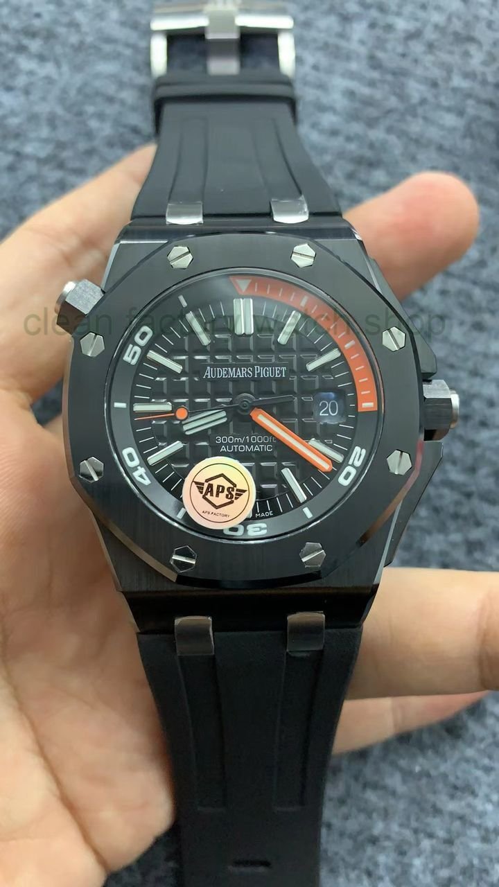 c6eb58c8 c6e7 4671 88b6 e361a1587cd2 Clean Factory Watch