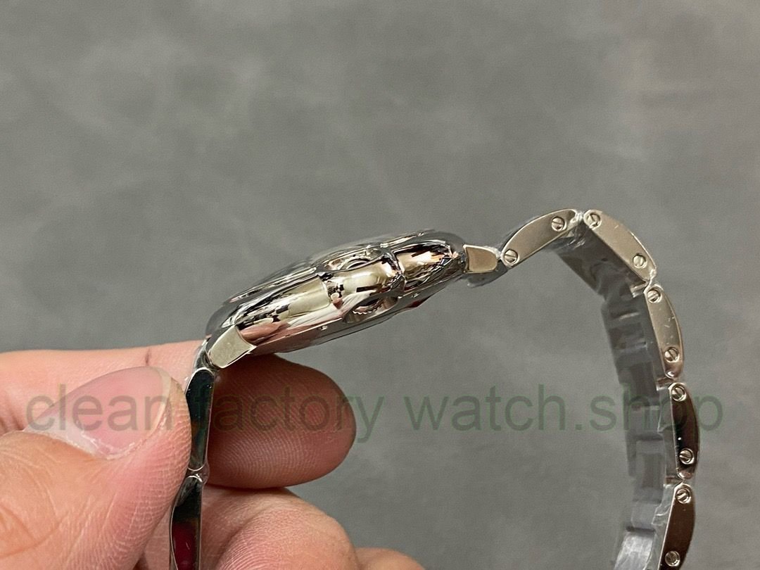 c7ee9926-b8aa-4eef-a9b2-3812a3d5959a c7ee9926-b8aa-4eef-a9b2-3812a3d5959a