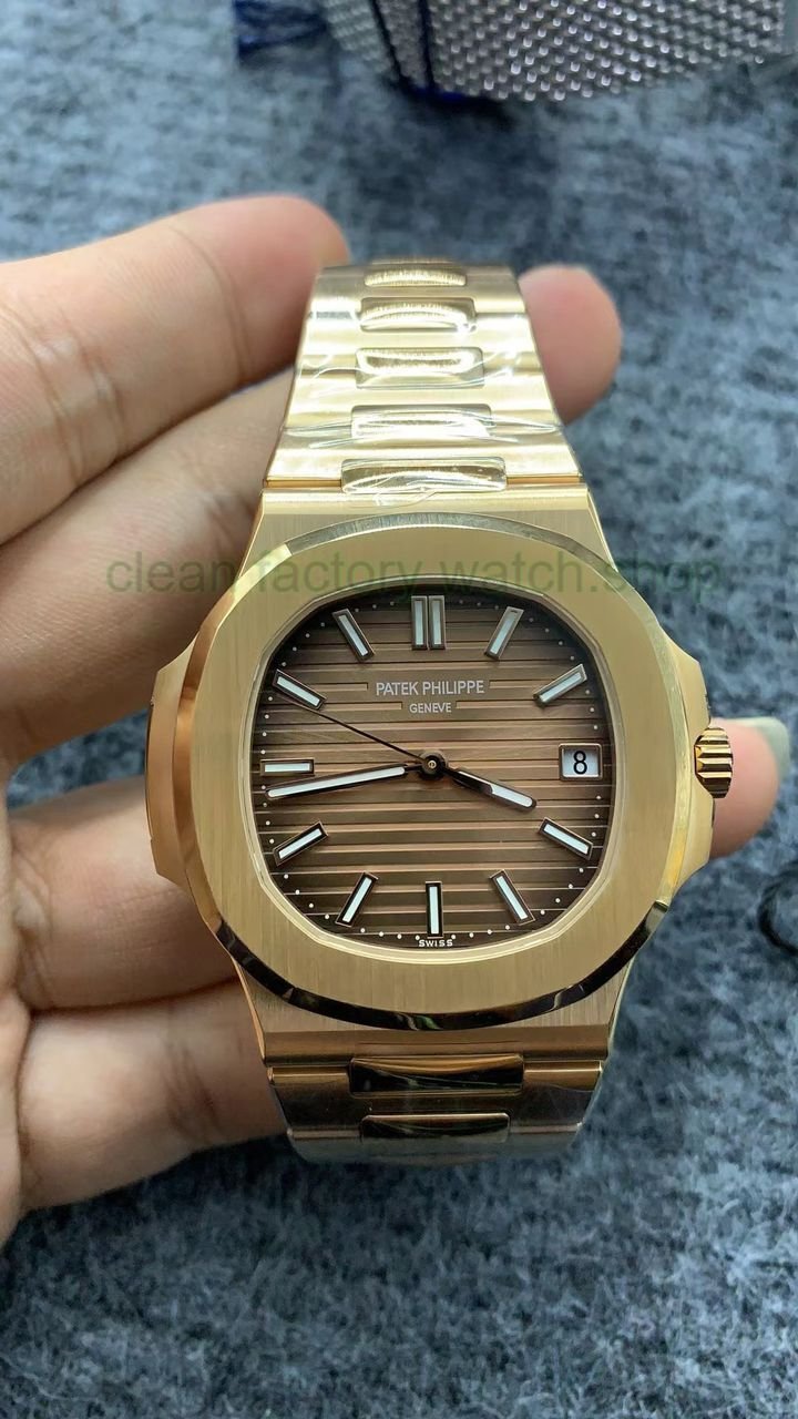 3K Factory Patek Philippe Nautilus 40mm 5711-1R-001 Full Rose Gold, Rose Gold Dial 1 d79a93d7 d004 4174 a80c 7b371c940505 Clean Factory Watch
