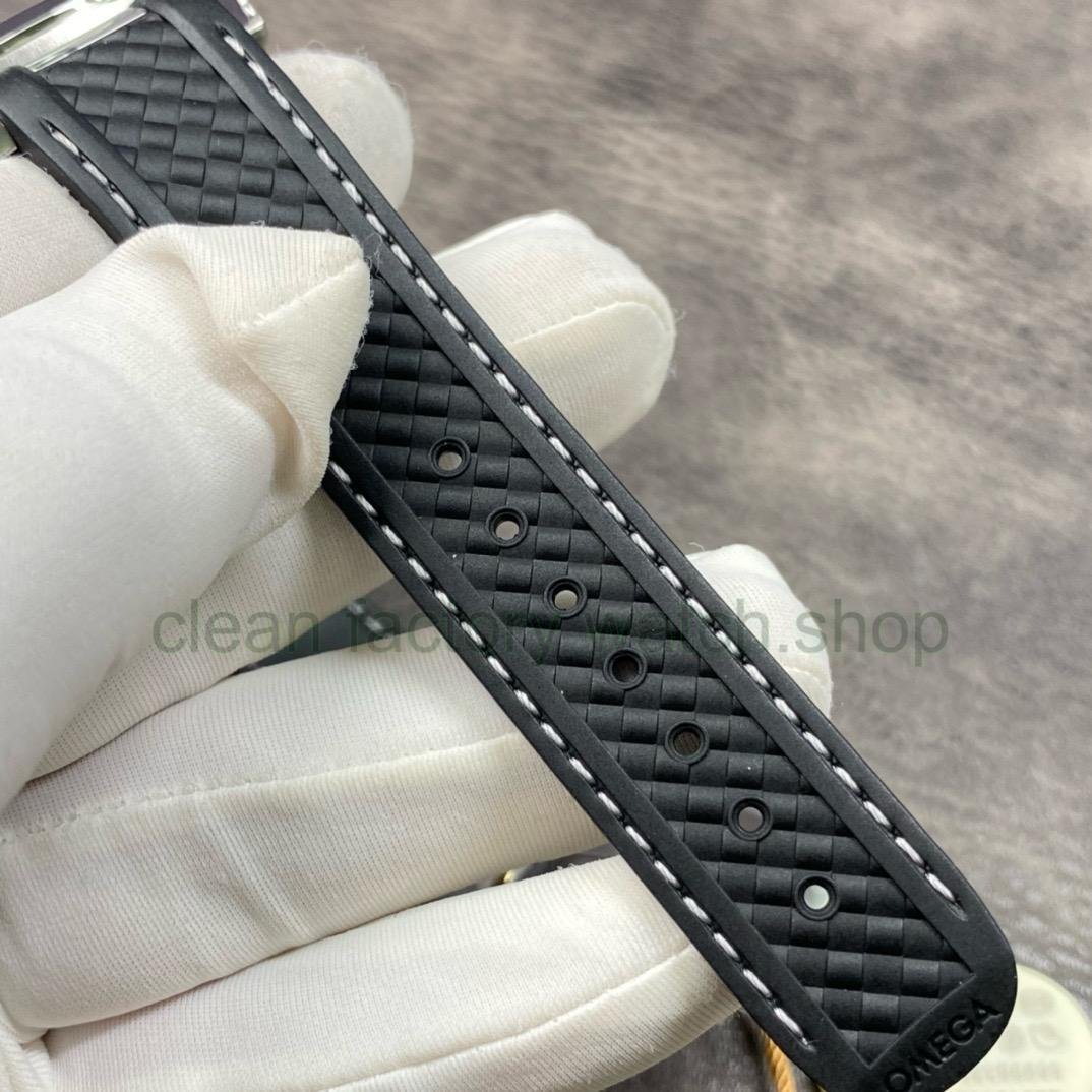 ddf8ce32-6fbd-43fe-ae42-e7352a6bb419 ddf8ce32-6fbd-43fe-ae42-e7352a6bb419