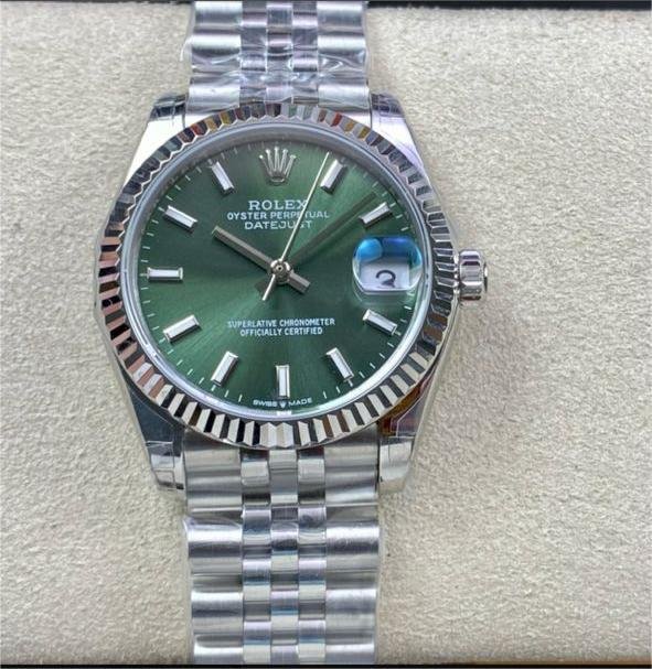 e6128c48 4af5 434a a10f 8a3a25abac63 Clean Factory Watch