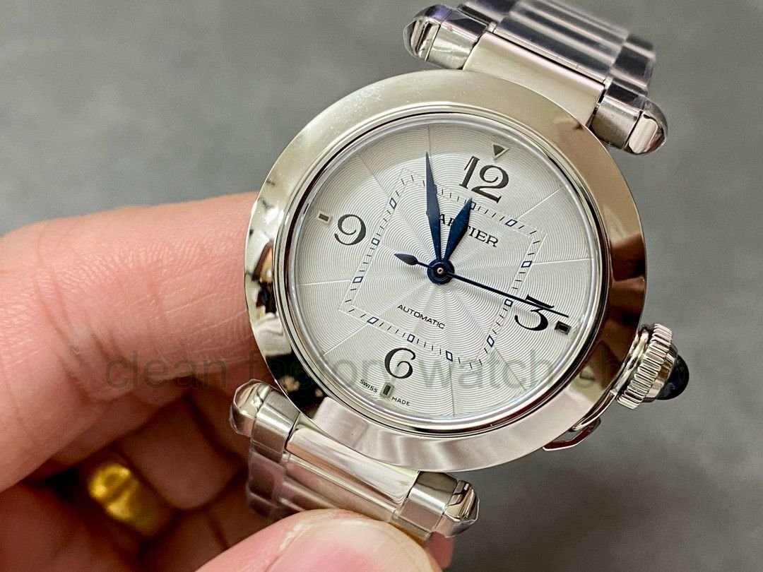 f5b55330-188b-451b-b694-d9efe192925e f5b55330-188b-451b-b694-d9efe192925e