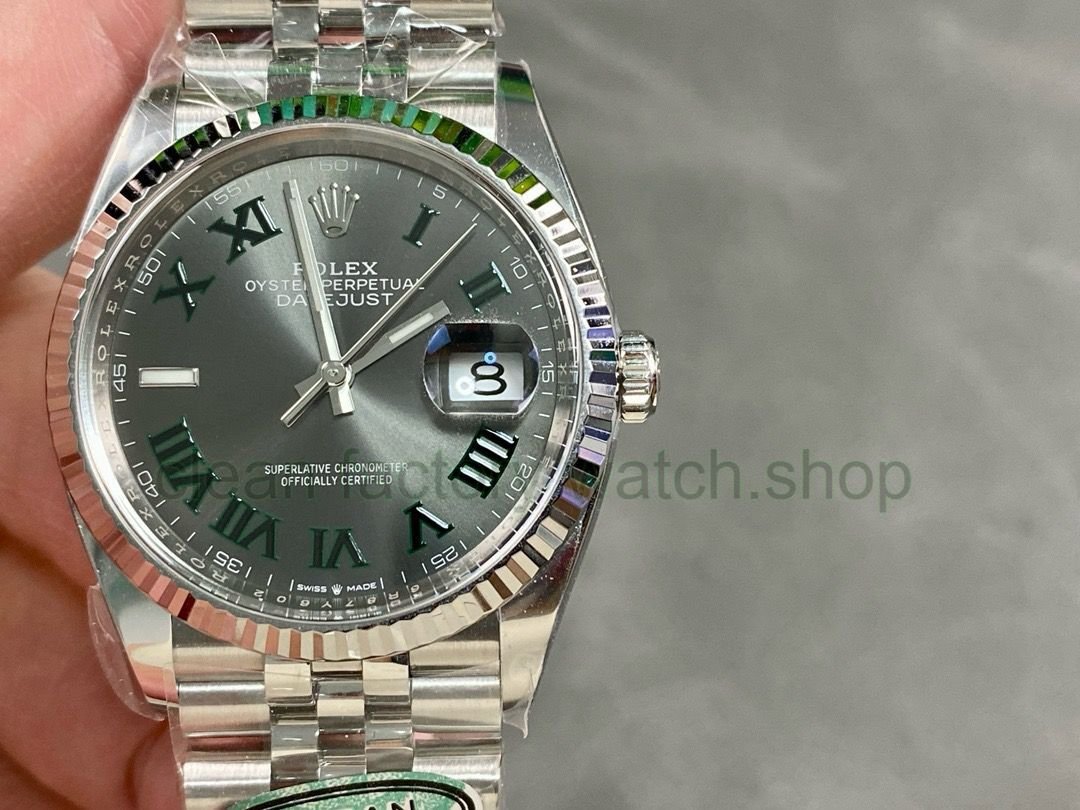 f7bfb095 155f 4516 ae4b 90e07373ff83 Clean Factory Watch