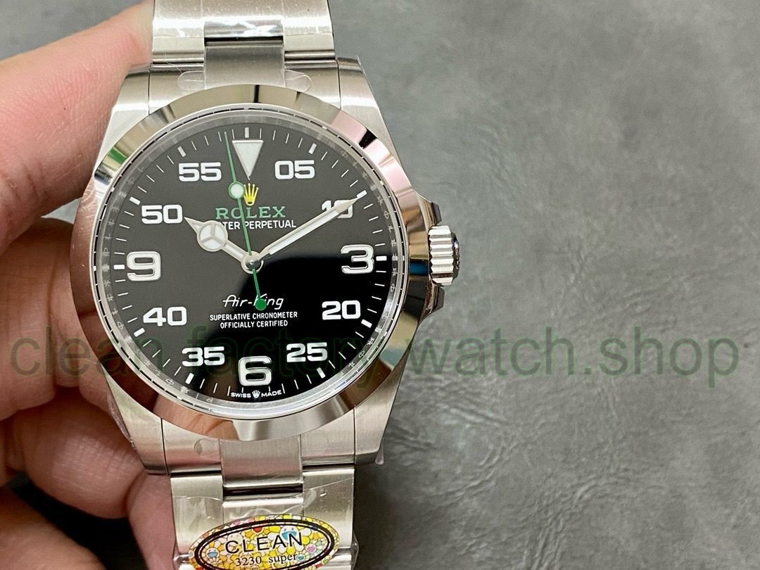 ff7d2e4c 0981 4a6a 846f f434ffb3c7ea Clean Factory Watch