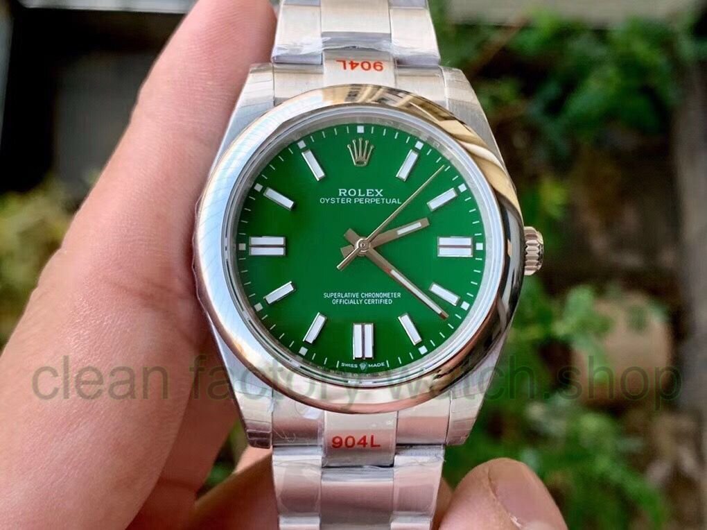 0bfcdc96 5fdf 4be9 9748 d023992700cf Clean Factory Watch