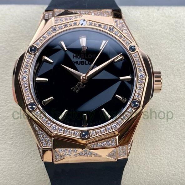 0ce3df5b b09e 43d4 8ace 4f059aee0d3d Clean Factory Watch