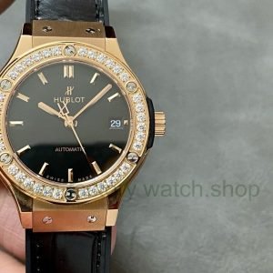 170634e6 6228 4cb7 be04 bf2e3ccfb7f3 Clean Factory Watch
