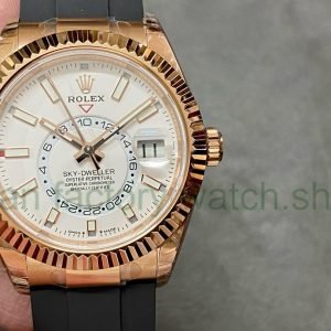 1bedcb54 7341 470c 960c 4066347f8b72 Clean Factory Watch