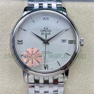 1d465179 78ed 4181 b258 cd0aef7a2b02 Clean Factory Watch