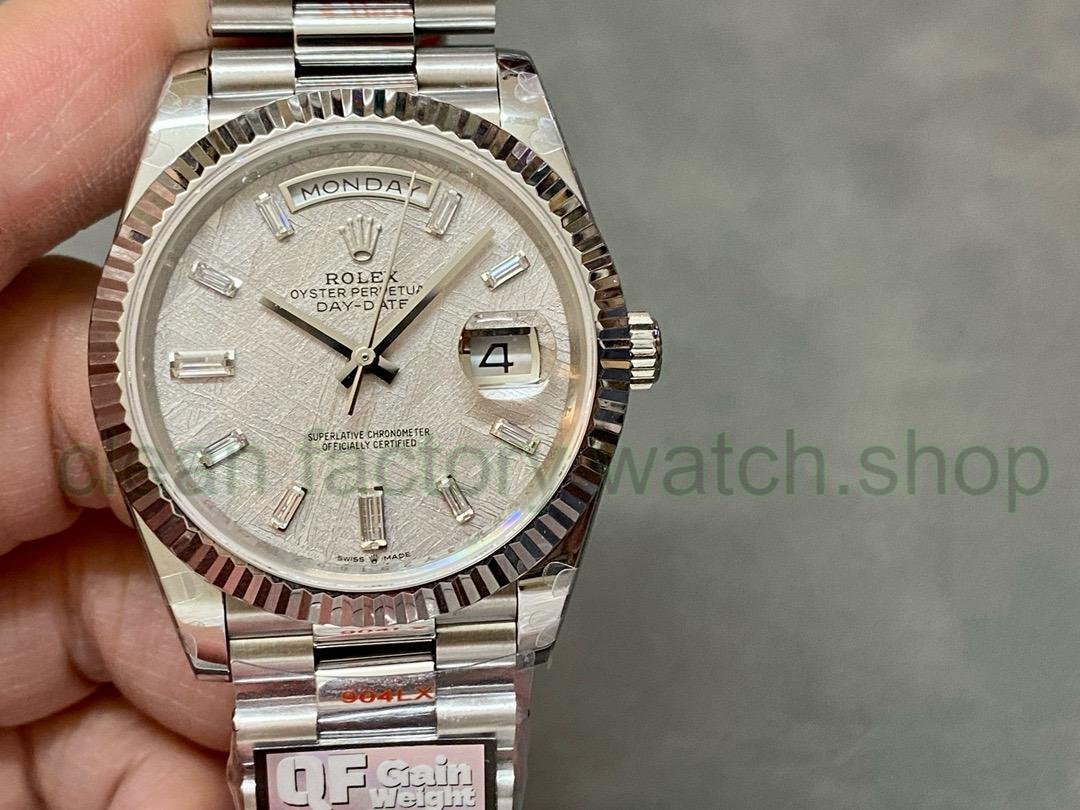 21544212 a40f 4643 8a03 d2ef44c6c0a7 Clean Factory Watch