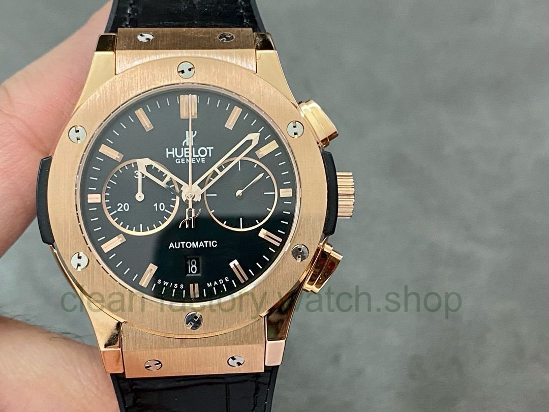 278c72c7 2ad4 4a17 b6f9 8bc039409363 Clean Factory Watch