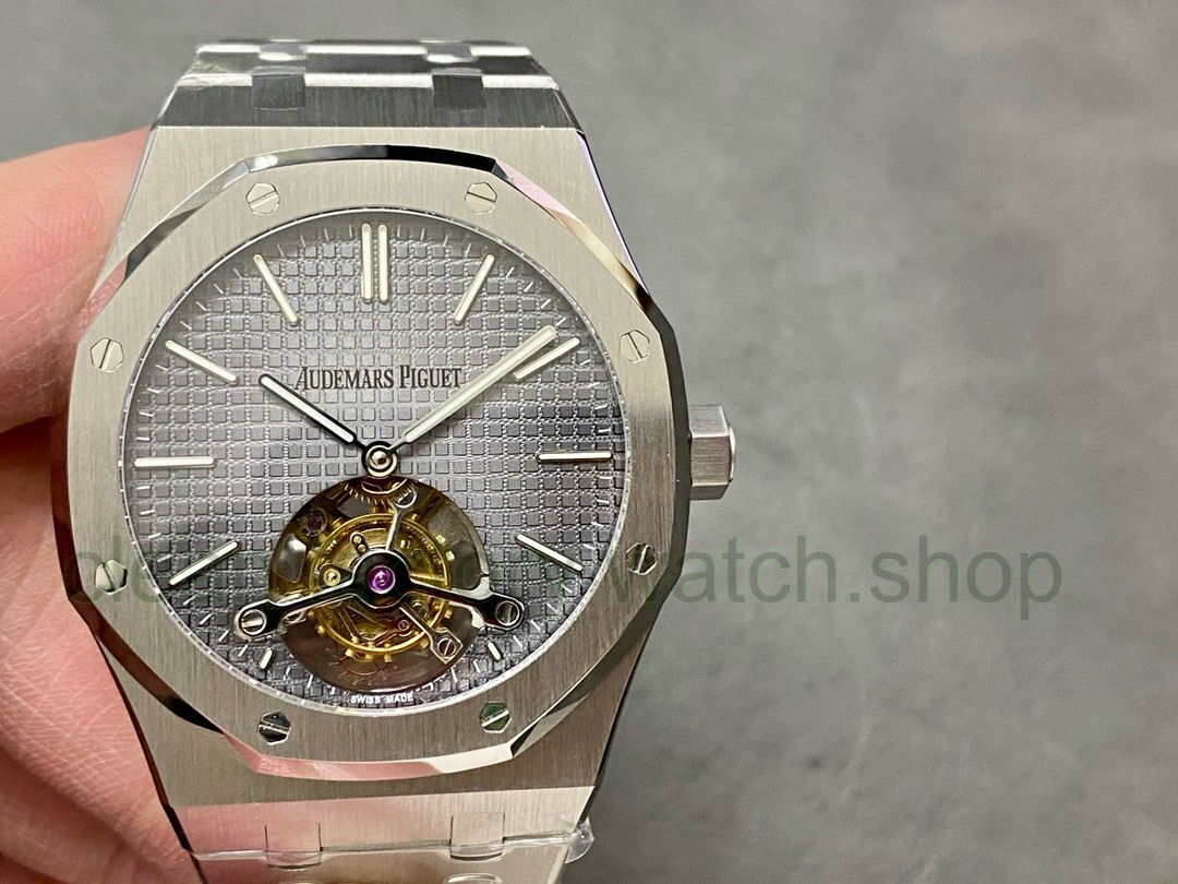 2e3aa697 d1fc 48e2 8a9f a6b7fb0c127a Clean Factory Watch