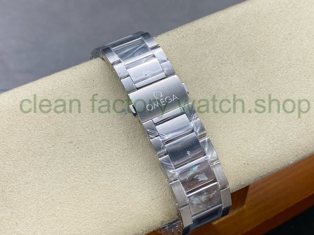 429c4c2b-41aa-48c6-bb27-771bd4326bc7 429c4c2b-41aa-48c6-bb27-771bd4326bc7