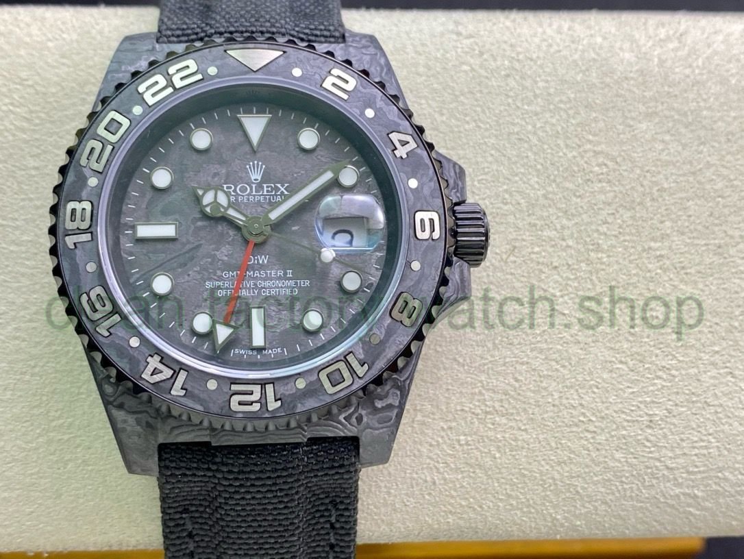 48373b28 c457 4fea 8fe4 dca6b4a0f68c Clean Factory Watch