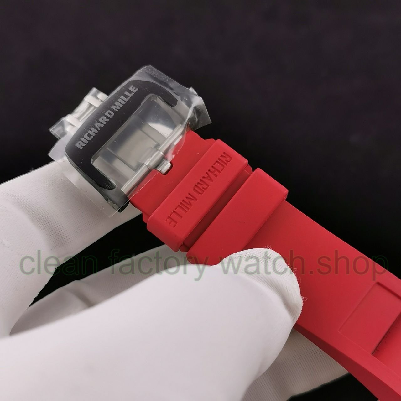 4ef376bf-633c-44fd-b1db-a050d2161d0f 4ef376bf-633c-44fd-b1db-a050d2161d0f