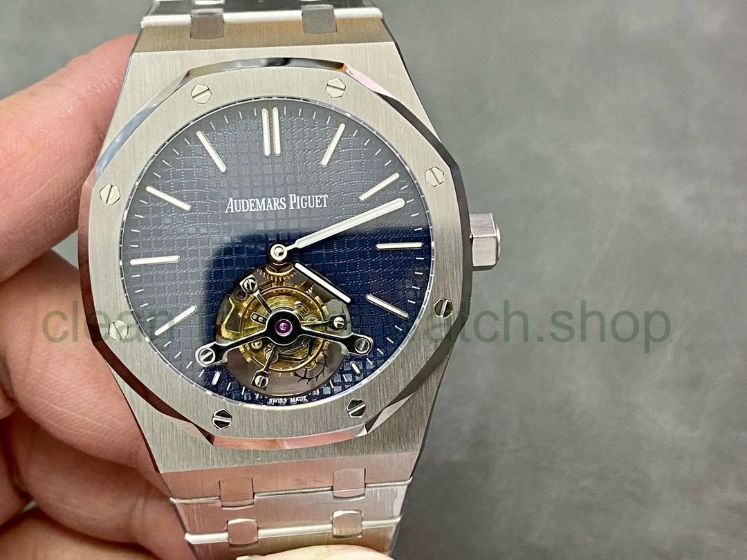 52195af2 fe18 4210 920f 1184ff2c90c4 Clean Factory Watch