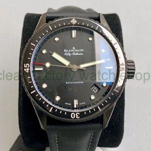 56c72edb c827 4607 a0f7 1756bd04d829 Clean Factory Watch