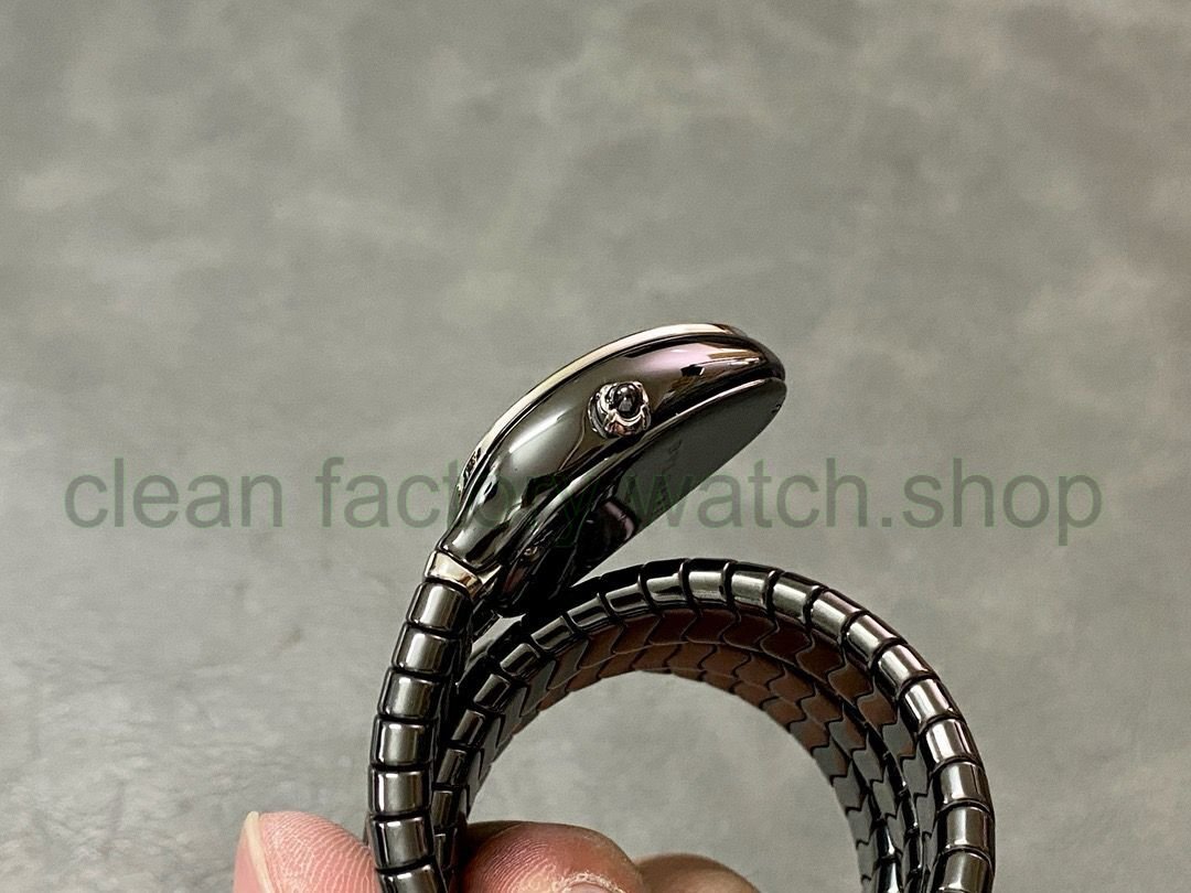 5a16f781-89f4-4028-9c4d-928d63caceec 5a16f781-89f4-4028-9c4d-928d63caceec