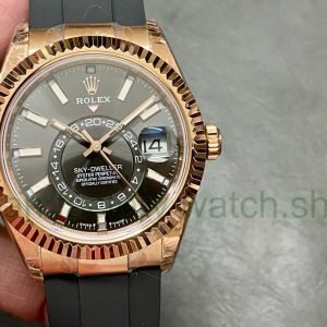 5ffaf84b a6ed 4bcd 9ebd a6d53b4dd0b6 Clean Factory Watch