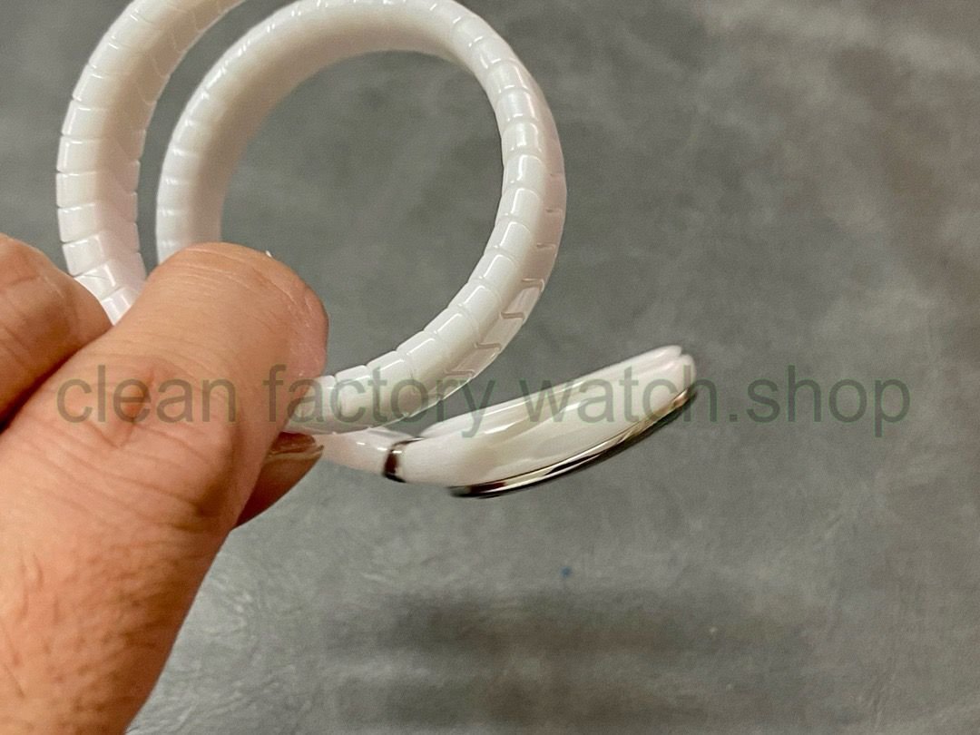 851fad75-20b6-4545-a9c5-f2a3beb7757b 851fad75-20b6-4545-a9c5-f2a3beb7757b