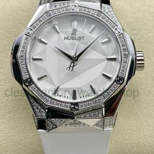 92c6fbde 1ee6 4b4e 927d 2480114ee395 Clean Factory Watch