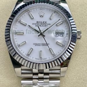 95c6c0c1 da08 41d2 b064 1d472445f885 Clean Factory Watch