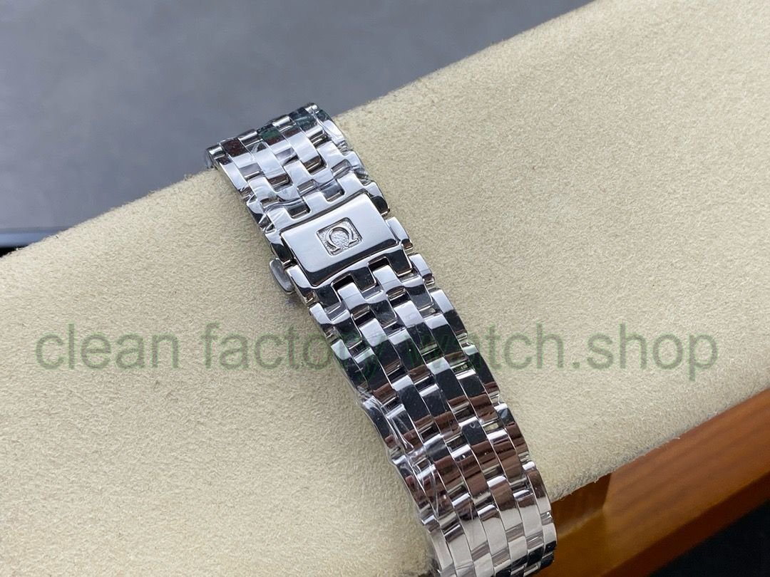 989253eb-8b3d-4f80-ae51-e668bbd9cc2b 989253eb-8b3d-4f80-ae51-e668bbd9cc2b