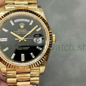 99699bfd 76b4 40cb a15d d9e53697422f Clean Factory Watch