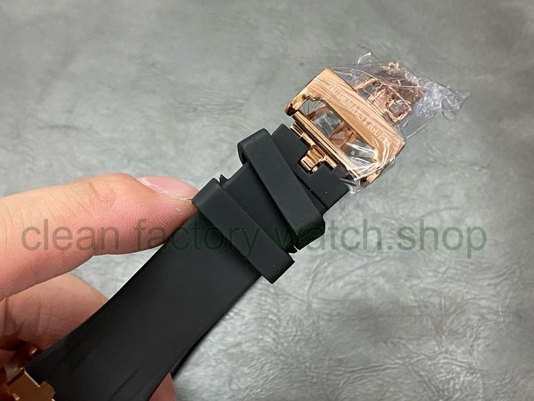 9a313a95-ea64-43d4-9724-ceb215075872 9a313a95-ea64-43d4-9724-ceb215075872