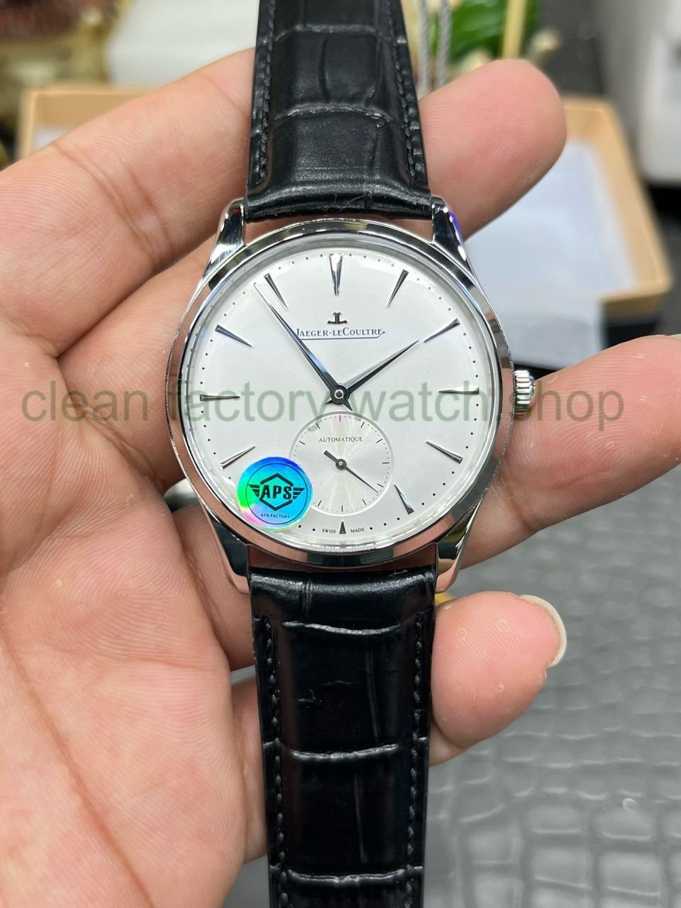 9b8494f0 33c2 4e32 9120 91ecf20bac64 Clean Factory Watch