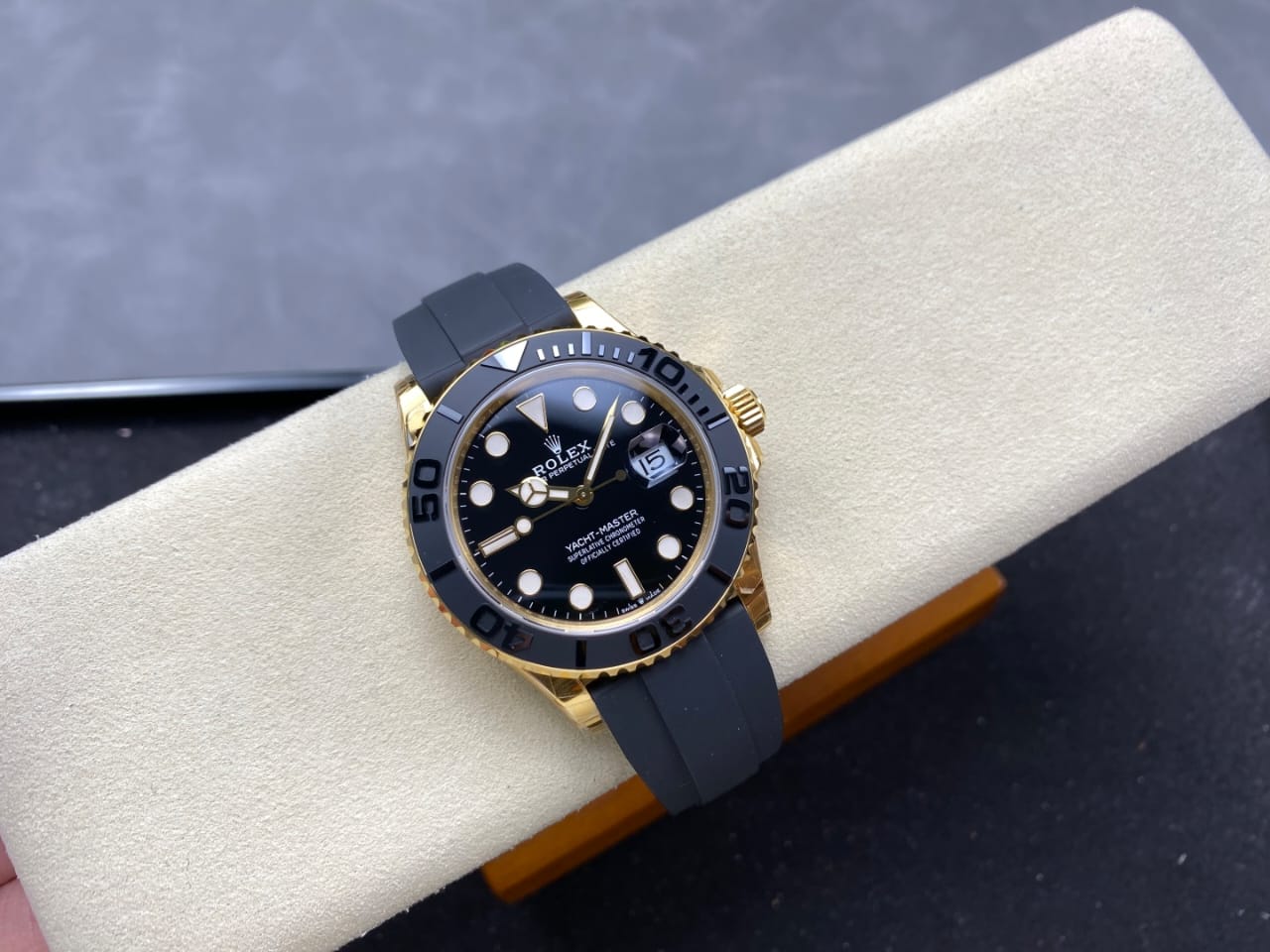 VS Factory Rolex Yacht-Master 42 226658 42mm Yellow Gold Rubber Strap Black Dial (13) VS Factory Rolex Yacht-Master 42 226658 42mm Yellow Gold Rubber Strap Black Dial (13)