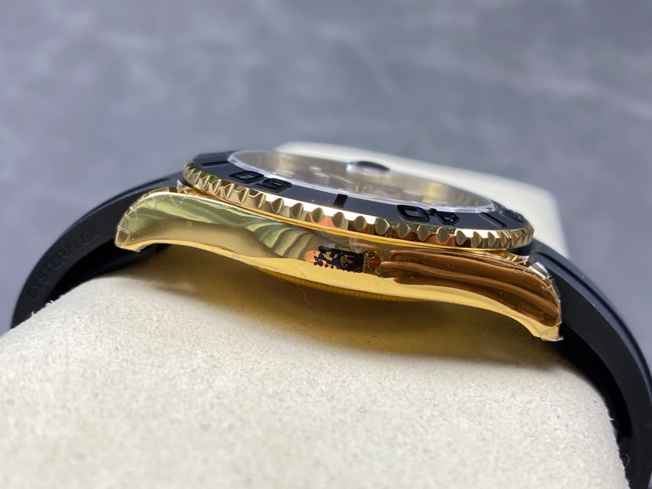 VS Factory Rolex Yacht-Master 42 226658 42mm Yellow Gold Rubber Strap Black Dial (5) VS Factory Rolex Yacht-Master 42 226658 42mm Yellow Gold Rubber Strap Black Dial (5)