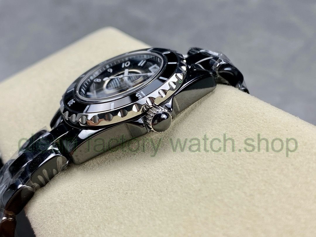 ad8a8436-dad1-452b-89af-21ebf25d3578 ad8a8436-dad1-452b-89af-21ebf25d3578