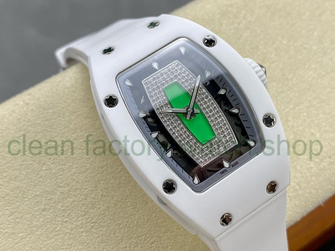 b30a8b89-85a0-4526-9c9b-df9174072bfd b30a8b89-85a0-4526-9c9b-df9174072bfd