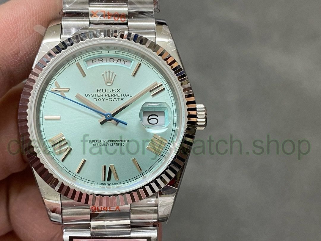 b3d12c15 0c29 486b 8de0 38893c317081 Clean Factory Watch